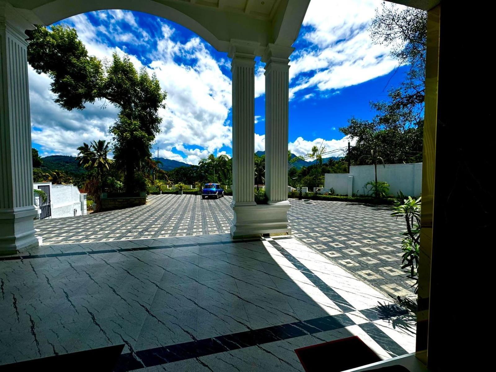 Hotel Crown Regency- Badulla Exterior foto