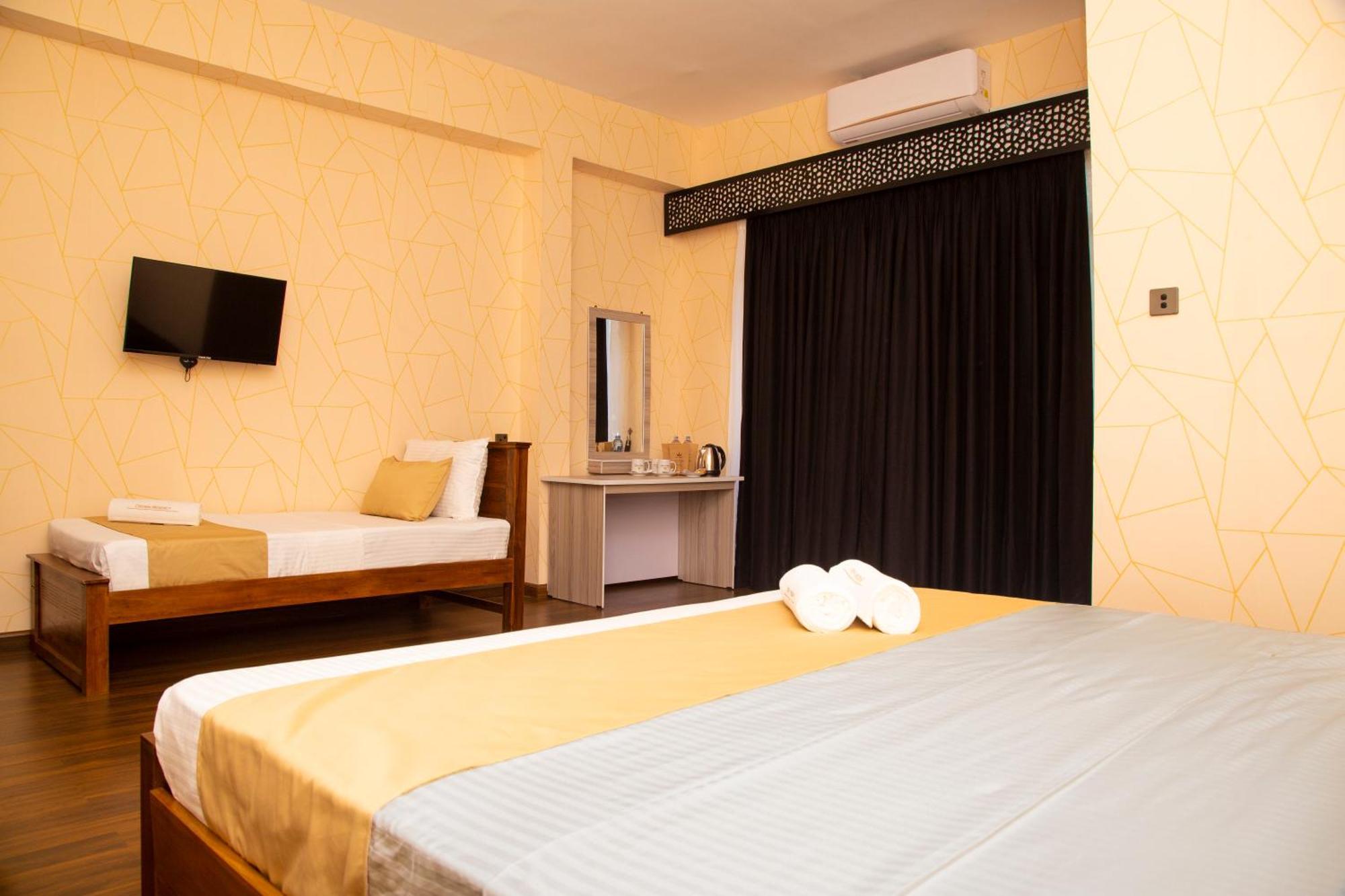 Hotel Crown Regency- Badulla Exterior foto